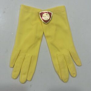 1960s vintage gloves - yellow